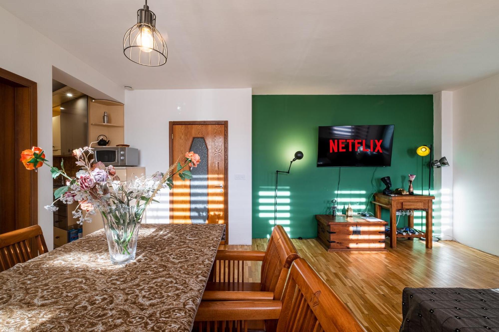 Roman Thermae 2Bdrm Sunny Apartment Varna Esterno foto